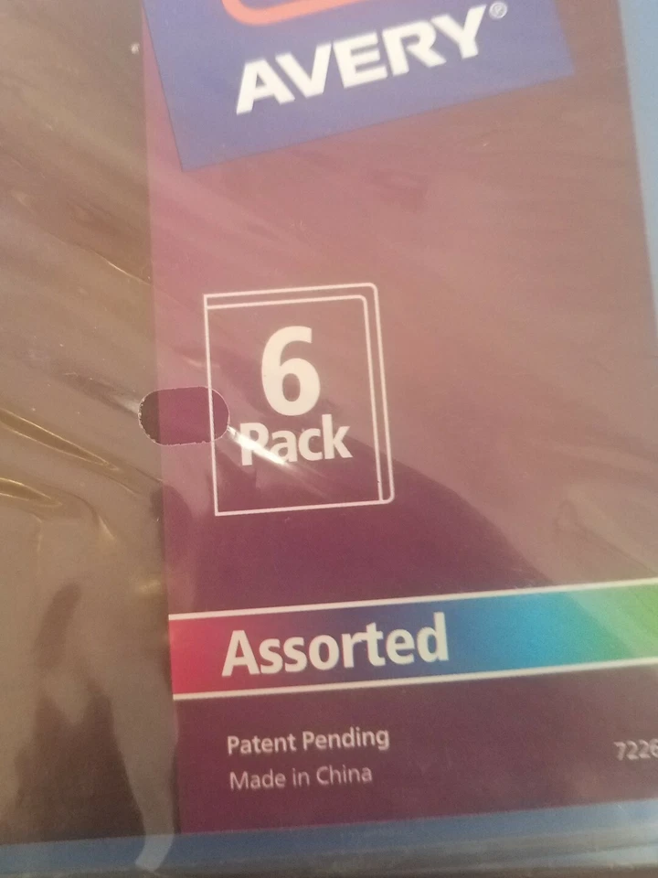 Fundas para documentos con bloqueo de esquina Avery letras polipropileno surtidas paquete de 6 72262 Foto 3 de 3