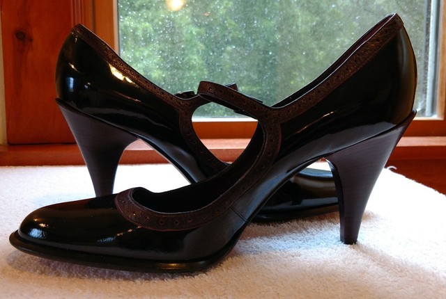 Womens Anne Klein Mary Jane Kitten heel Made in Italy shoes Sz 8M Brown Burgundy | eBay