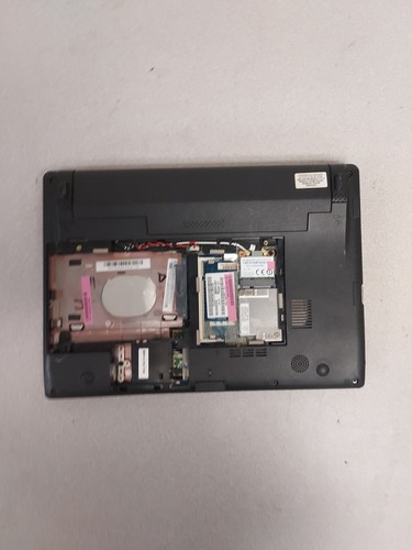 Toshiba NB505 - Intel Atom n455 - NO RAM - NO HDD - READ DESCRIPTION - Picture 6 of 9