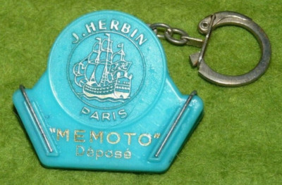 Schlüsselanhänger Zange blau Memoto Schreibwaren J Herbin Paris Tinte Stifte Keyring