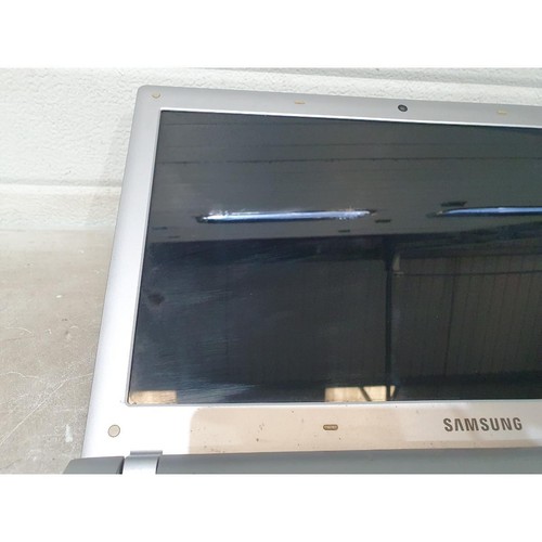 Samsung NP-S3511 Laptop Silver Wi-Fi 15.6" LCD Display Intel Pentium - For Parts - Picture 3 of 22