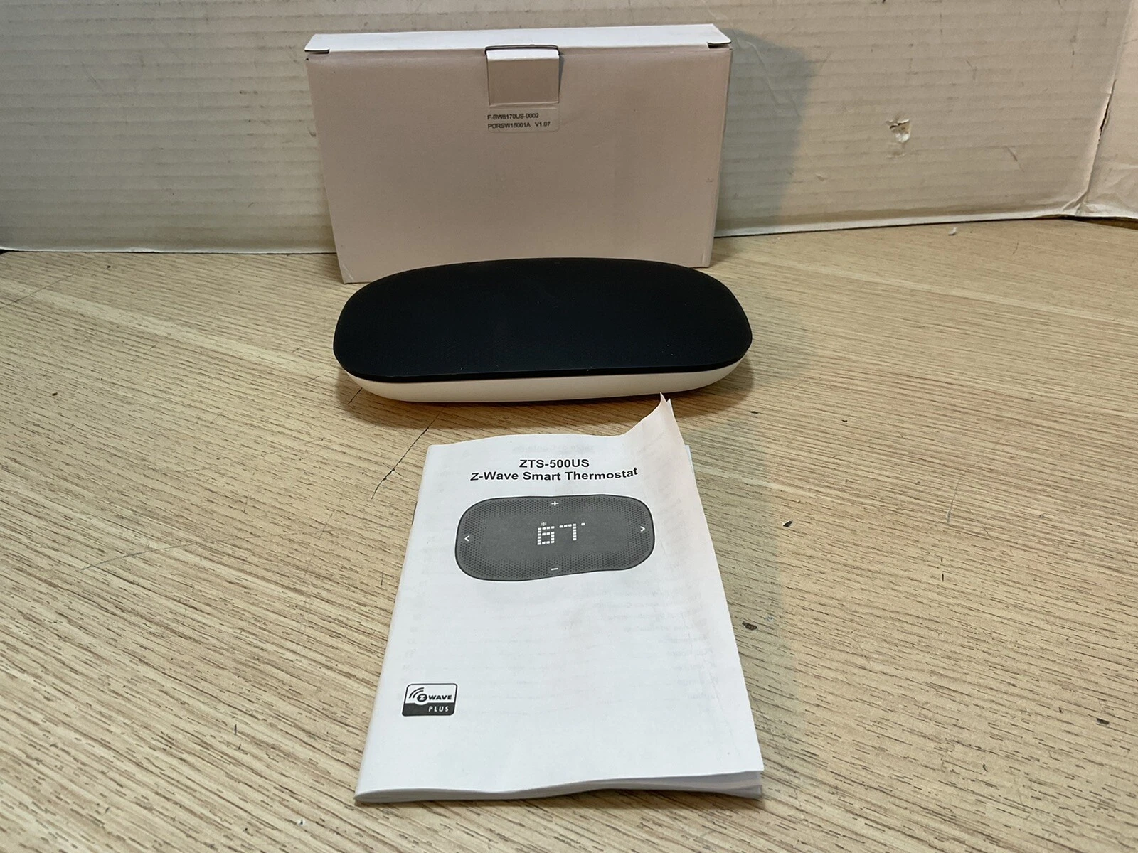 Remotec Z-Wave Smart Thermostat - ZTS-500US / GAR09