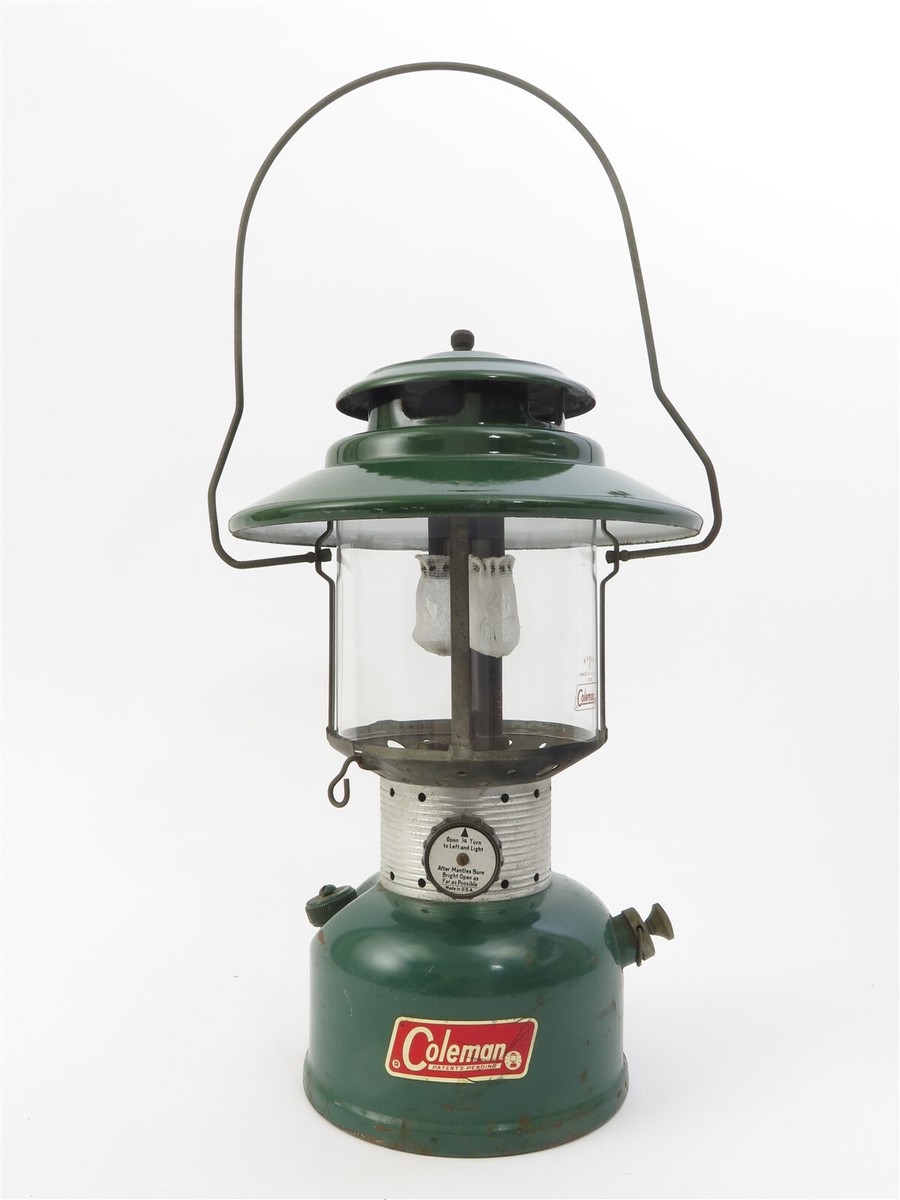 Coleman ランタン　228F 1967年6月製 Vintage Coleman Lantern Feb 1966 Green Model 220F 228F with