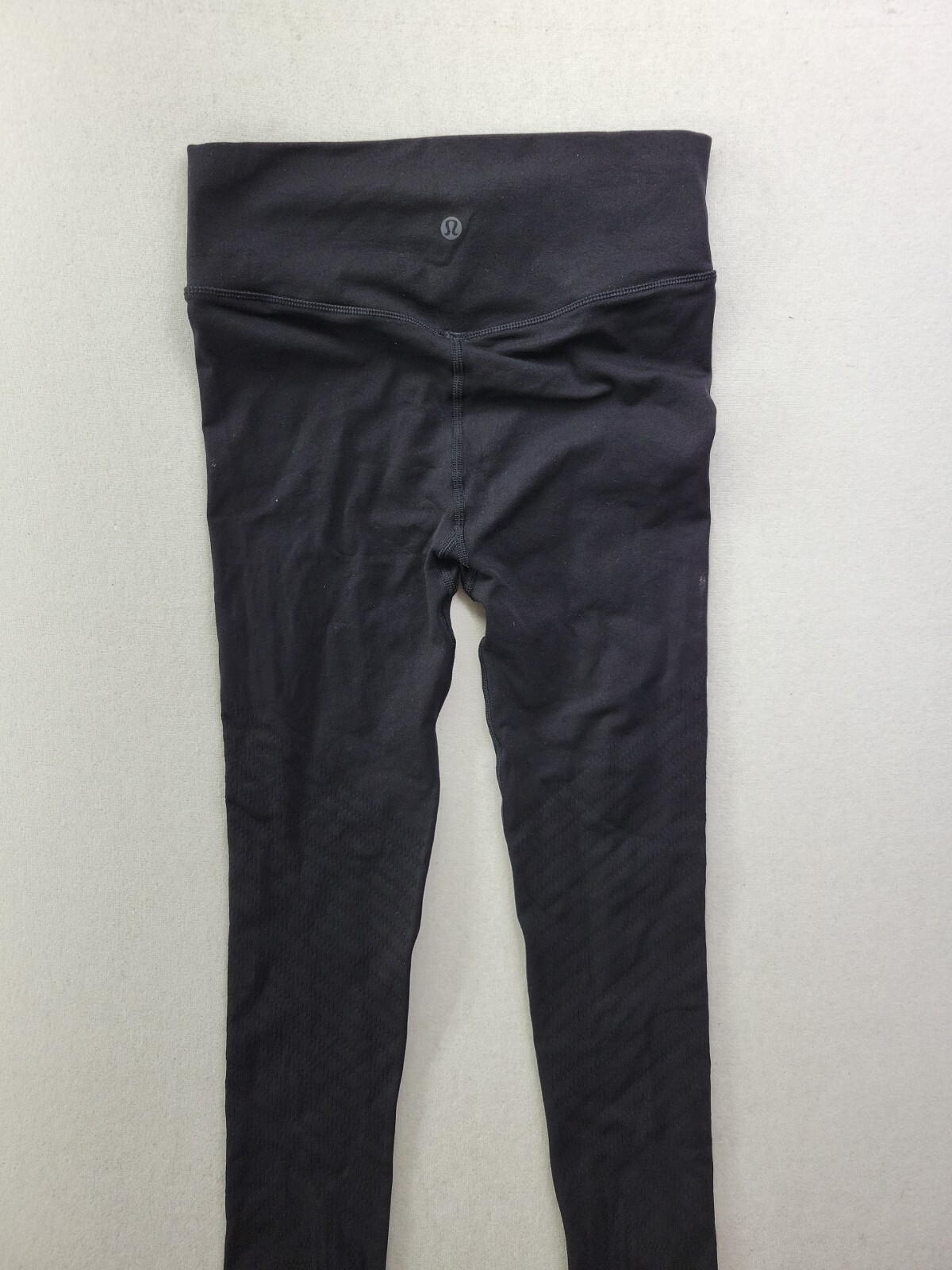 Lululemon Women's 6 Solid Black Compression Knit … - image 7