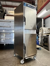 1200-TH/III Alto Shaam Slo Cook and Hold Oven 2013 Model 208/240V Single Phase