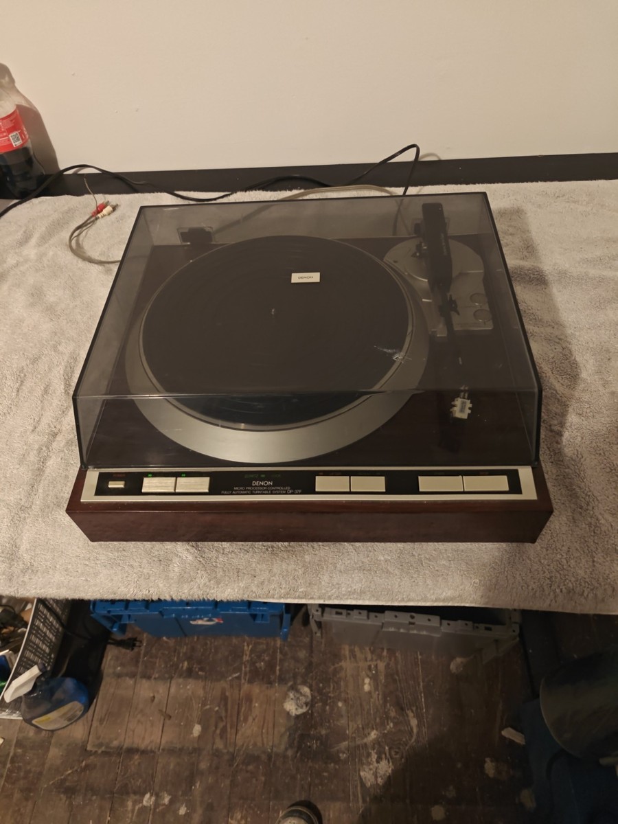 クォーツ ターンテーブル DENON DP-37F フルオートプレイヤー DENON DP-37F Micro Processor Controlled Fully Automatic Turntable