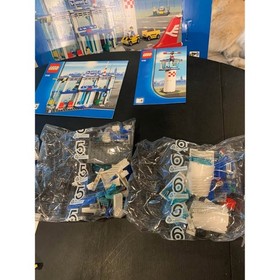 LEGO City Airport Set 3182 (2010) - Complete w/ Box & Instructions