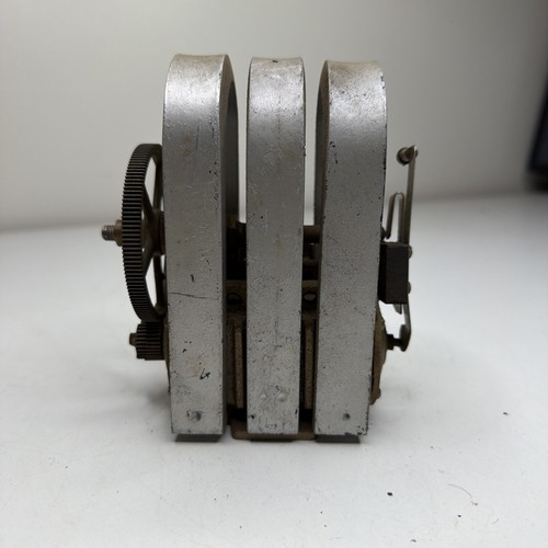 Western Electric 3 Bar Magneto 22-A 230 Made USA non testato considerare per ricambi - Foto 3 di 5