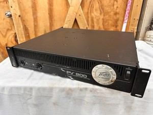 Peavey PV900 Stereo Power Amplifier 300 Watts per Channel