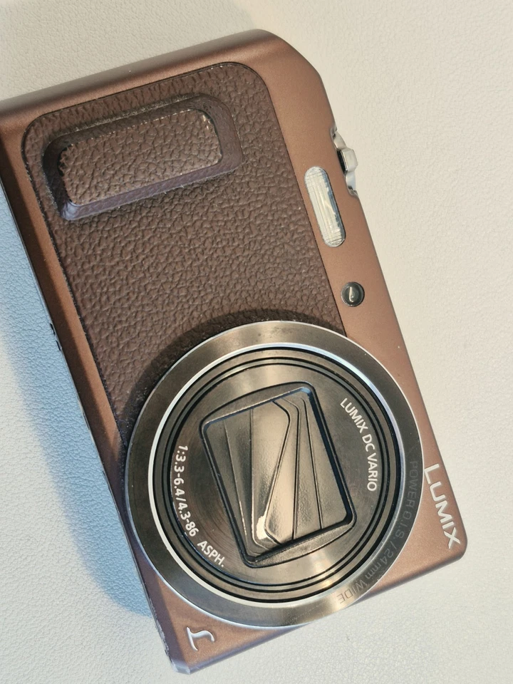 Panasonic Lumix DMC-TZ58 Braun Neuwertig, Foto 2 von 5