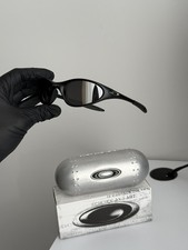 Oakley Mitute White Black Sunglasses Gorpcore USA Y2K Witch Box Avantgarde