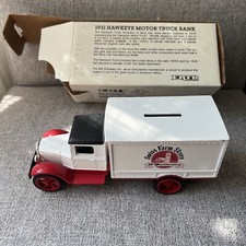 ERTL 1931 Hawkeye Motor Truck Bank Die-Cast 1/34 Scale