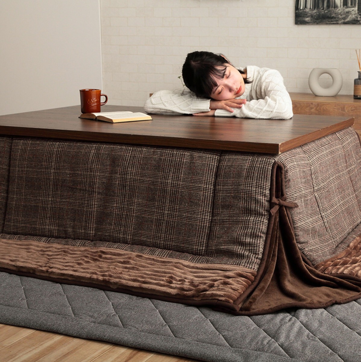 IKEHIKO Kotatsu Futon Japanese Comforter Compact Space Table