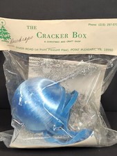 Vintage NOS The Cracker Box Christmas ornament kit "Dewdrops"