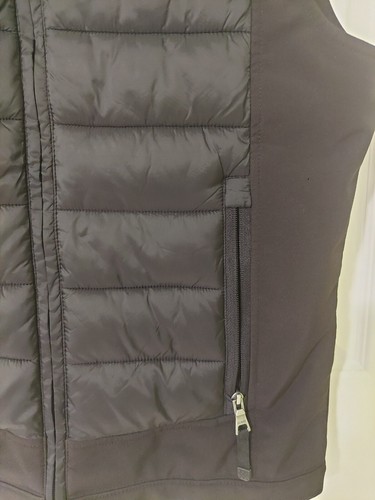 Men's Guess Black Full Zip Puffer Vest Size Small Unisex - Picture 2 of 6