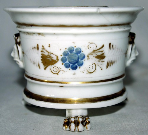 PORCELAINE de PARIS, ENCRIER et RAVIER, ÉPOQUE 1er EMPIRE, vers 1810, accidentés - Photo 4 sur 12