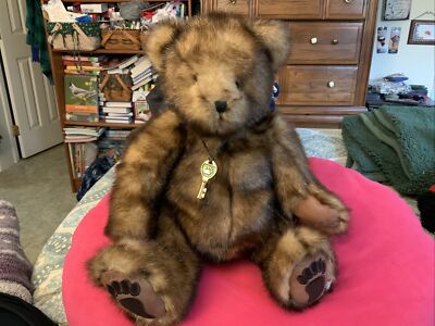 Boyds Plush #02006-90  BEA GOODFRIEND, 16'' Event Piece NEW/Tag From Retail Store
