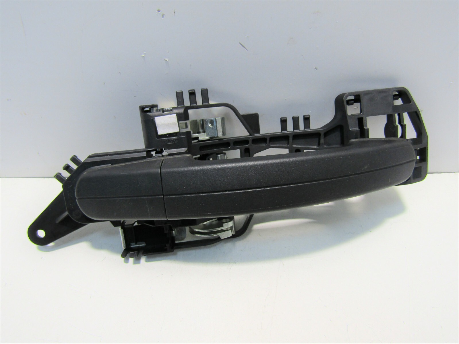 FORD TRANSIT CONNECT 2018-20 NEARSIDE SLIDING DOOR EXTERIOR HANDLE (LWB)  O5435