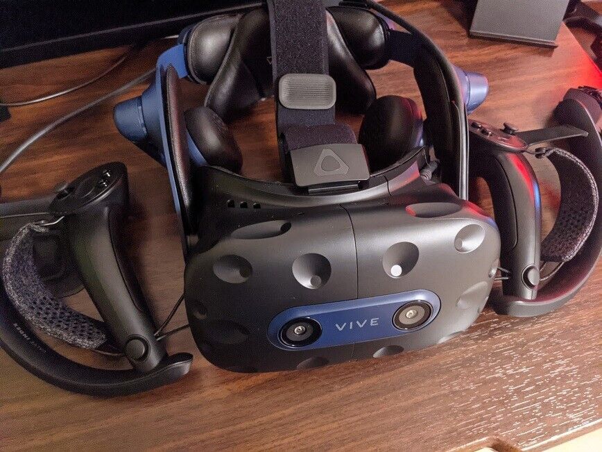 Steam VR Komplett Set HTC VIVE Pro 2 w Index Controller and Base Stations 1.0