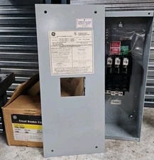 TQL100F GE 100A 240V Type 1 Flush Mounted Circuit Breaker Enclosure 11 Avail NIB