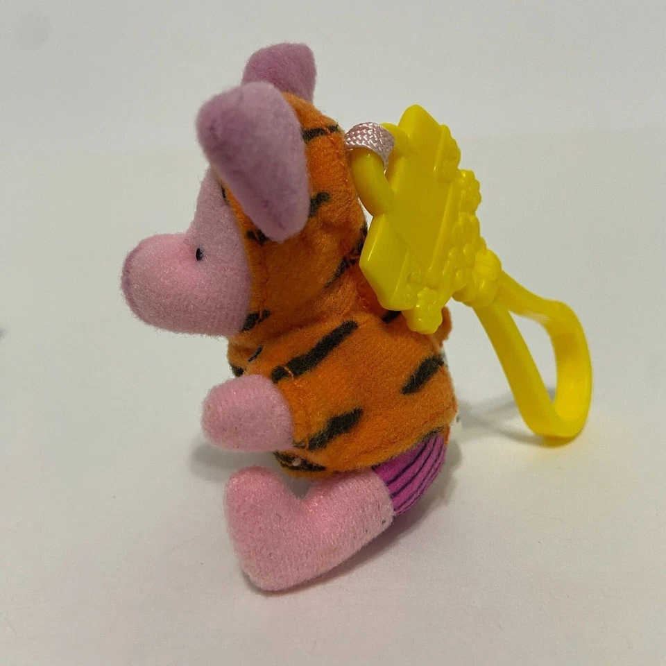 Clip de llavero de lechón de colección Disney The Tigger película McDonalds Happy Meal juguete Foto 3 de 4