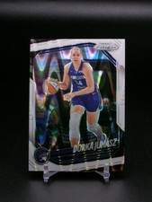 2025 Panini Prizm WNBA Dorka Juhasz White Seismic Prizms