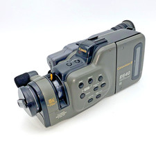 Canon E640 Handheld 8mm Video Camcorder Cords Tapes Light  More