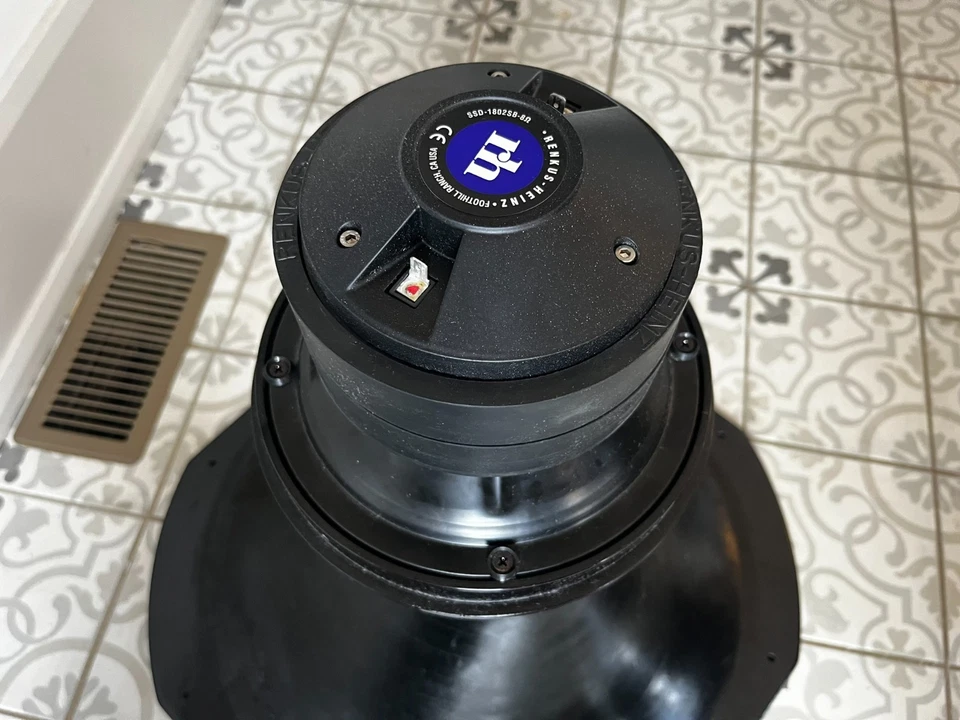 Renkus-Heinz CDT500 style Complex Conic Horns with coaxial drivers 8" - Image 2 of 4