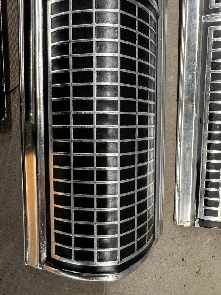 Mercury Comet 1964 maletero cala panel trasero moldura tapa de gas puerta moldura luz trasera OEM Foto 4 de 4