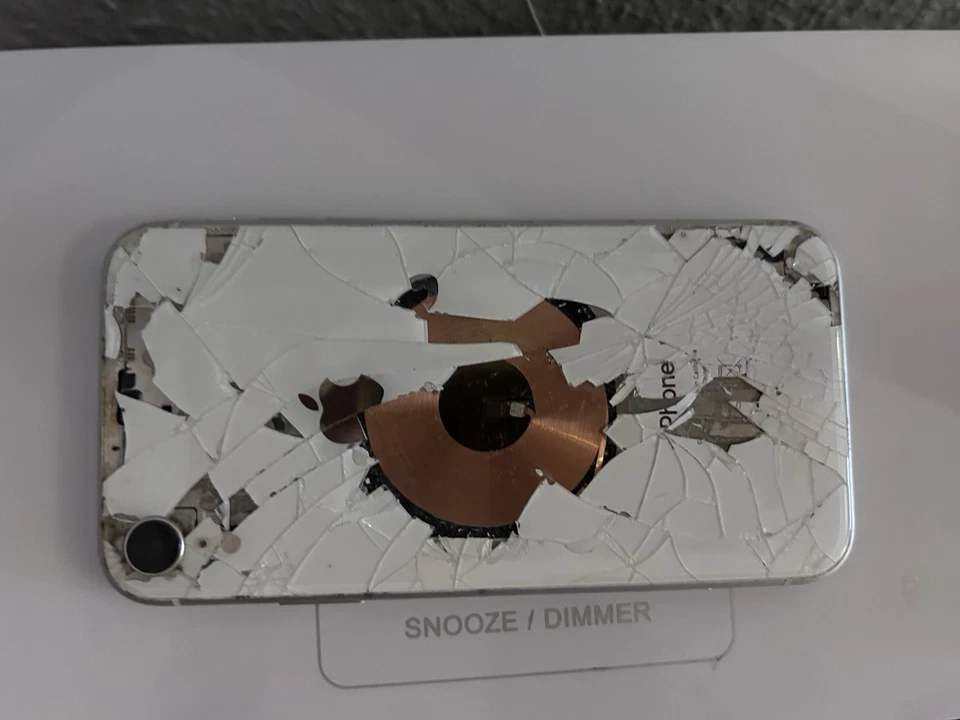 Apple iPhone XR - 64GB, Weiß , ohne Simlock - Bild 4 von 4