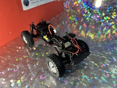Axial SCX24 Jeep Wrangler JLU 1/24 4wd Rock Crawler Roller w