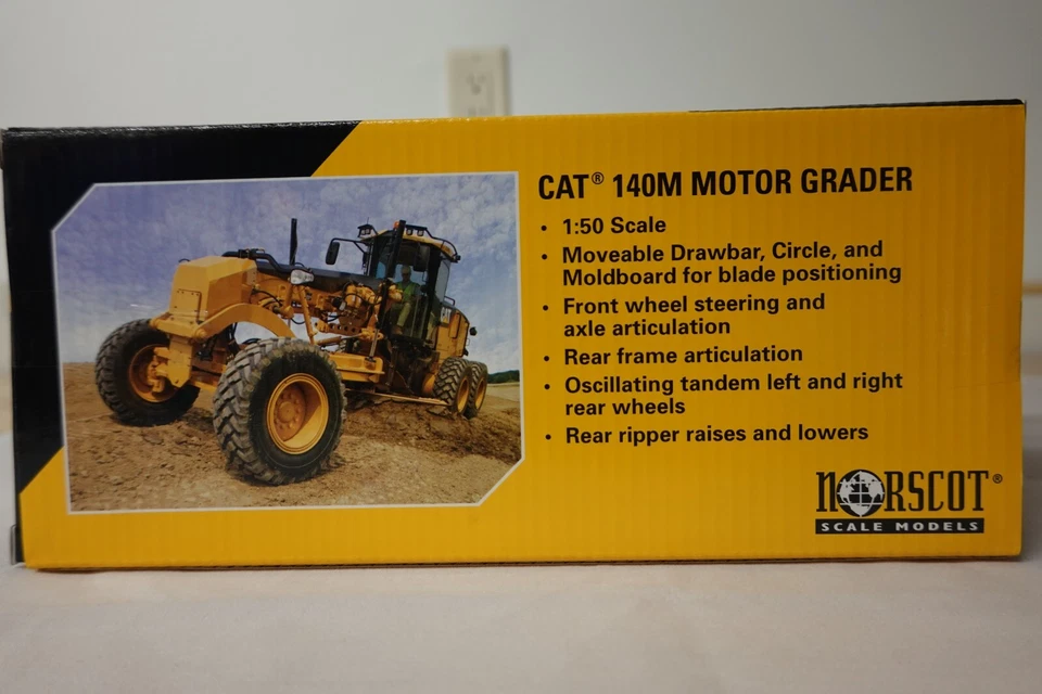 NORSCOT 55236 CAT 140M MOTOR GRADER  1:50 SCALE N.I.B - Image 3 of 4