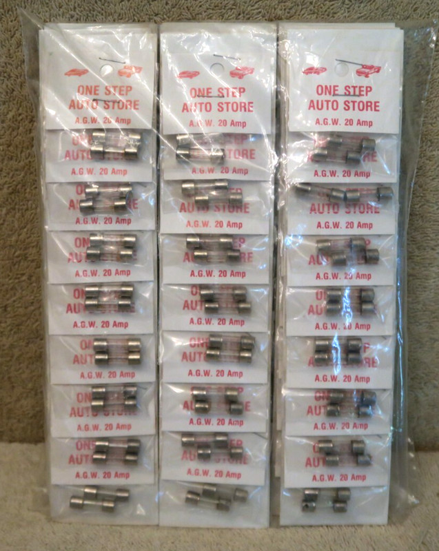 Lot of 192 AGW20 AGW 20A (20 Amp) 32V Fast Blow Glass Fuses, NOS New Old Stock