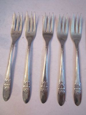 5 VINTAGE ALPACA 18 FORKS SILVER WEAR & 5 COMEX KNIVES - SEE PICS