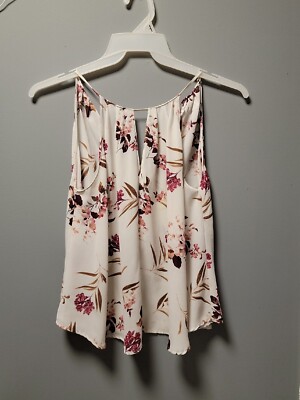 Lush front and back v neck tie neck top Size Small 