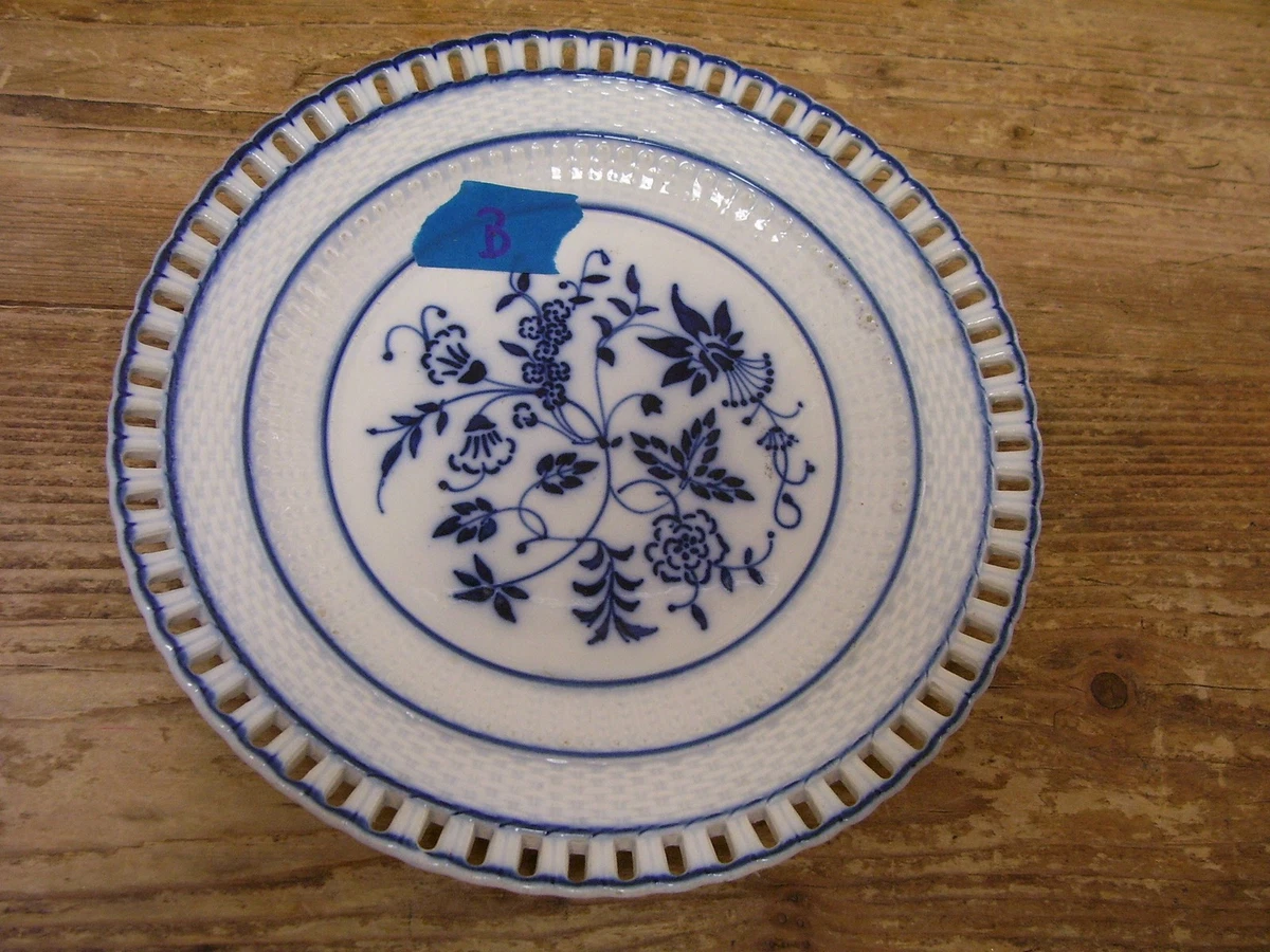 Waechtersbach Flow Blue Onion Basket Weave Plate Antique