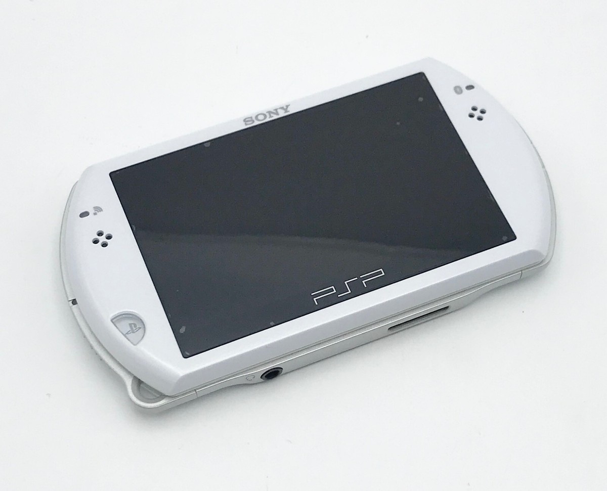 PSP Go PlayStation portable Piano white PSP-N1000PW Console only 