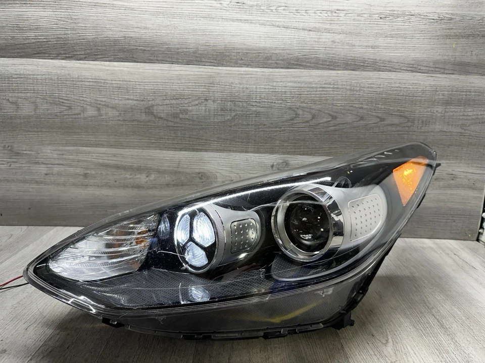 OEM l 2017-2021 Kia Sportage Halogen w/LED Headlight Driver Side LH ((QQ)) - Image 2 of 4