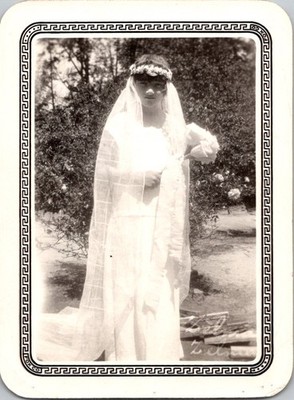 Antique Vintage Photo Young Girl Bride First Communion Veil Bouquet Garden 1910s
