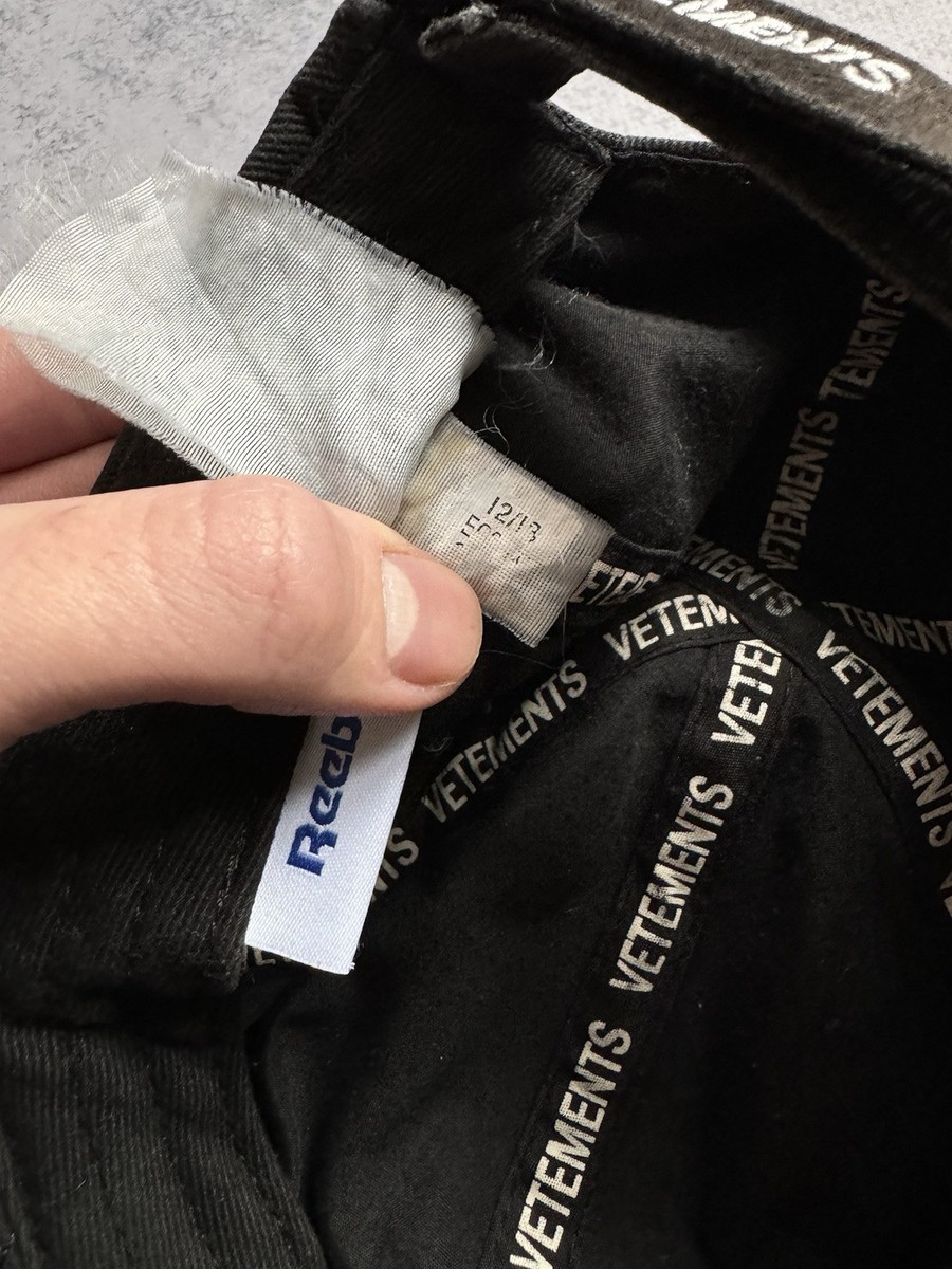 VETEMENTS REEBOK FLAME HAT CAP AW2018 DEMNA GVASALIA VERY VETEMENTS REEBOK FLAME HAT CAP AW2018 DEMNA GVASALIA VERY
