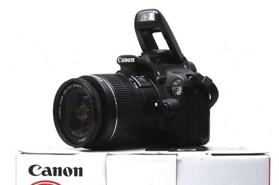 Canon EOS 100D 18 MP FULL HD DSLR mit Canon EFS 18-55mm III Objektiv und OVP