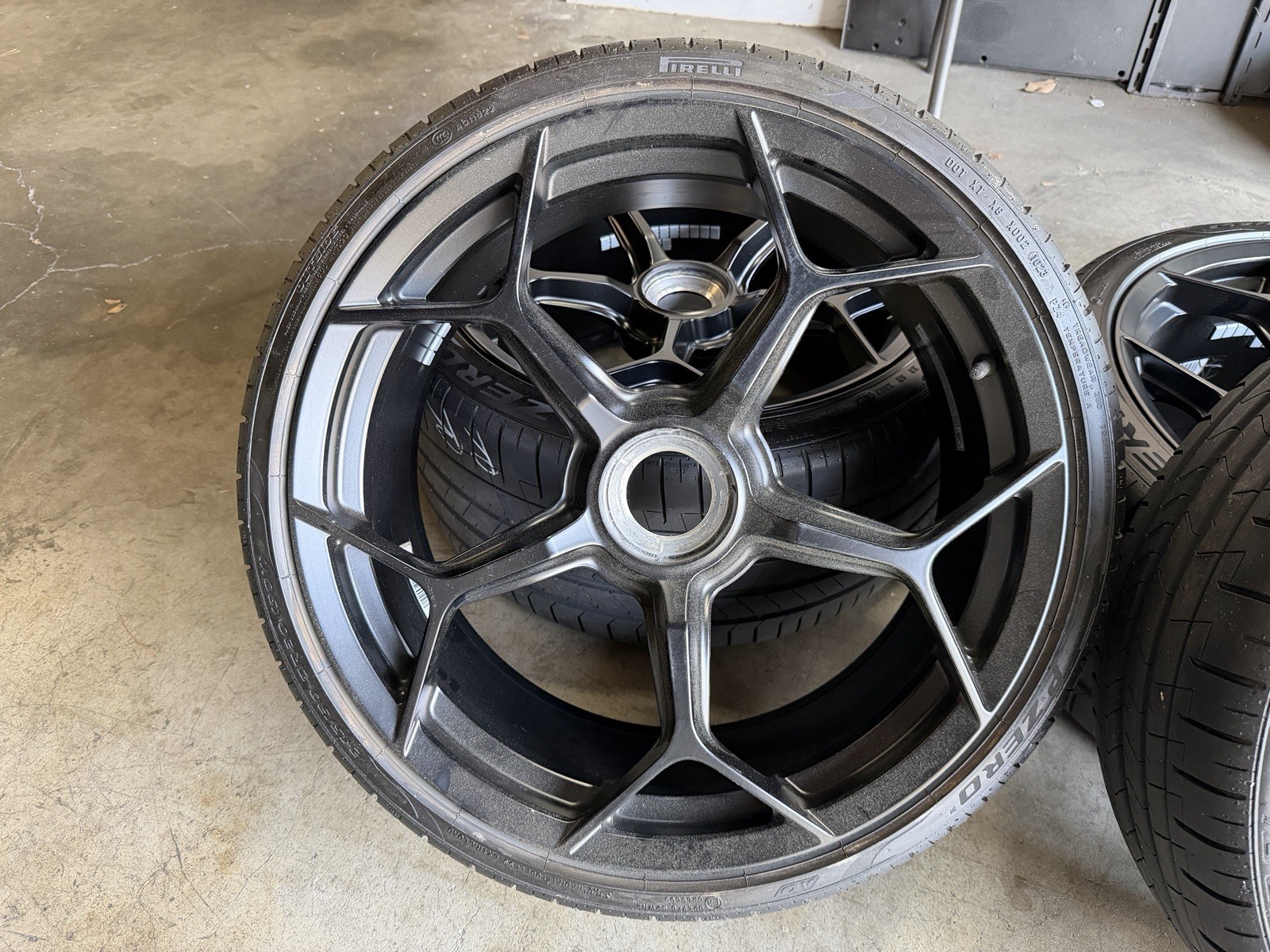 Lamborghini Huracan Performante Rims and Tires