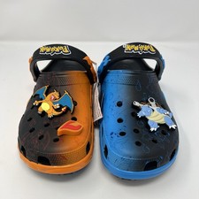 NEW - Crocs Classic Clog Pokémon Charizard v...