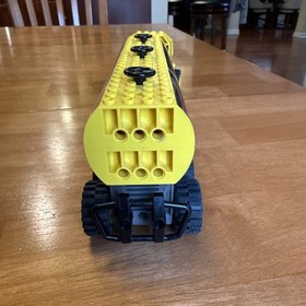 LEGO 4 Juniors: Tanker Truck (4654) 100% Complete