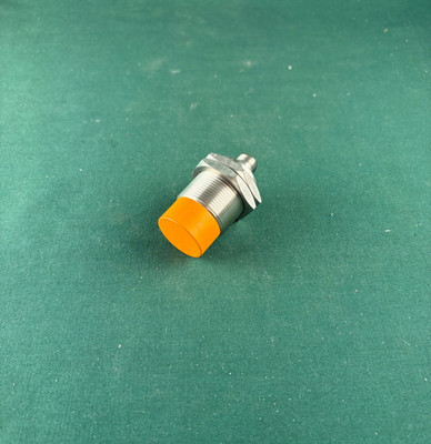 Ifm induktiver Sensor IIS236 (#SON22)