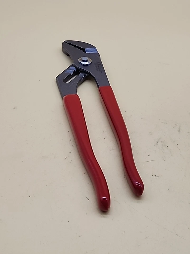 Wilde G271.NP 10" Tongue & Groove  Pliers with Red Grips USA  - Image 4 of 4