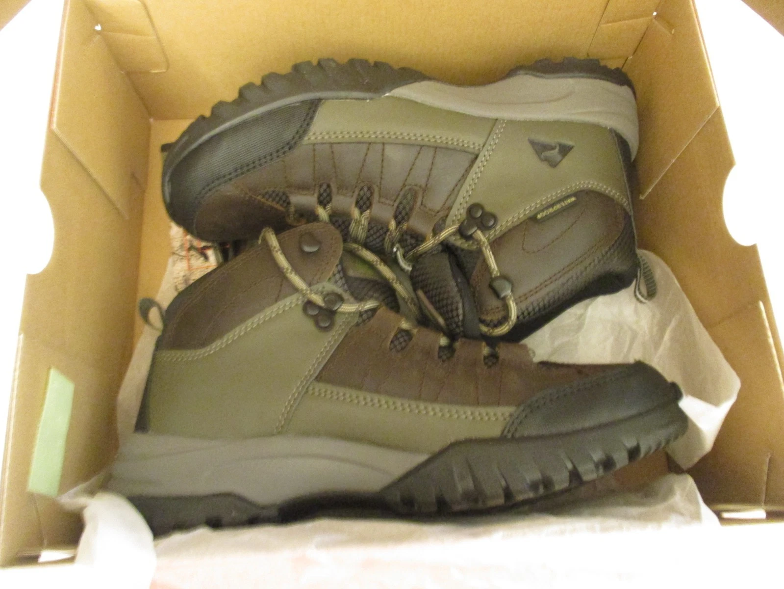 Men's OZARK TRAIL Meadows Size 12 Waterproof Casual Mid Hiking Boots E305