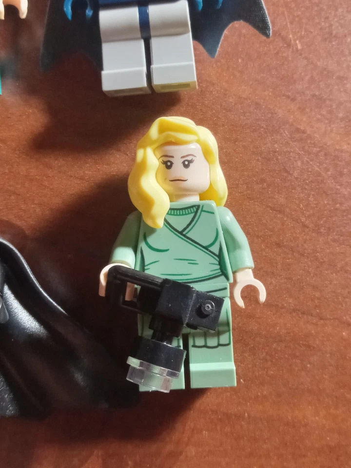 Lego Lot Minifigure Batman 7785 DC Superheroes Justice League 1989 Batmobile  - Image 4 of 4