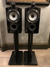 B&w 805 D3 Black Gloss W/ Oem Stands , Custom Velvet Covers, Rhodium Jumpers.