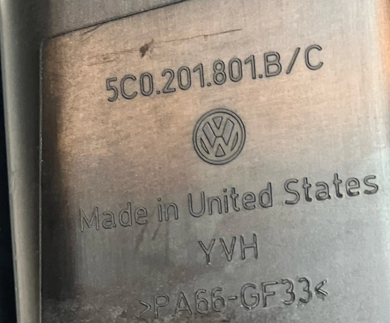 Filtro de bote de vapor combustible motor gasolina 12-19 Volkswagen Beetle 1,8 L 5C0201801 OEM Foto 4 de 4